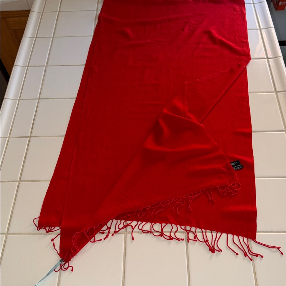 Kenneth Cole Black Label Cashmere Scarf 🐈⬛red